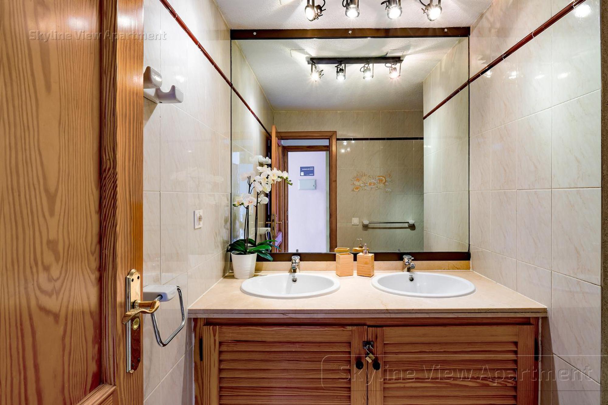 Skyline View Apartment - Free Private Parking Including & Guest Bonus Costa Adeje  Luaran gambar