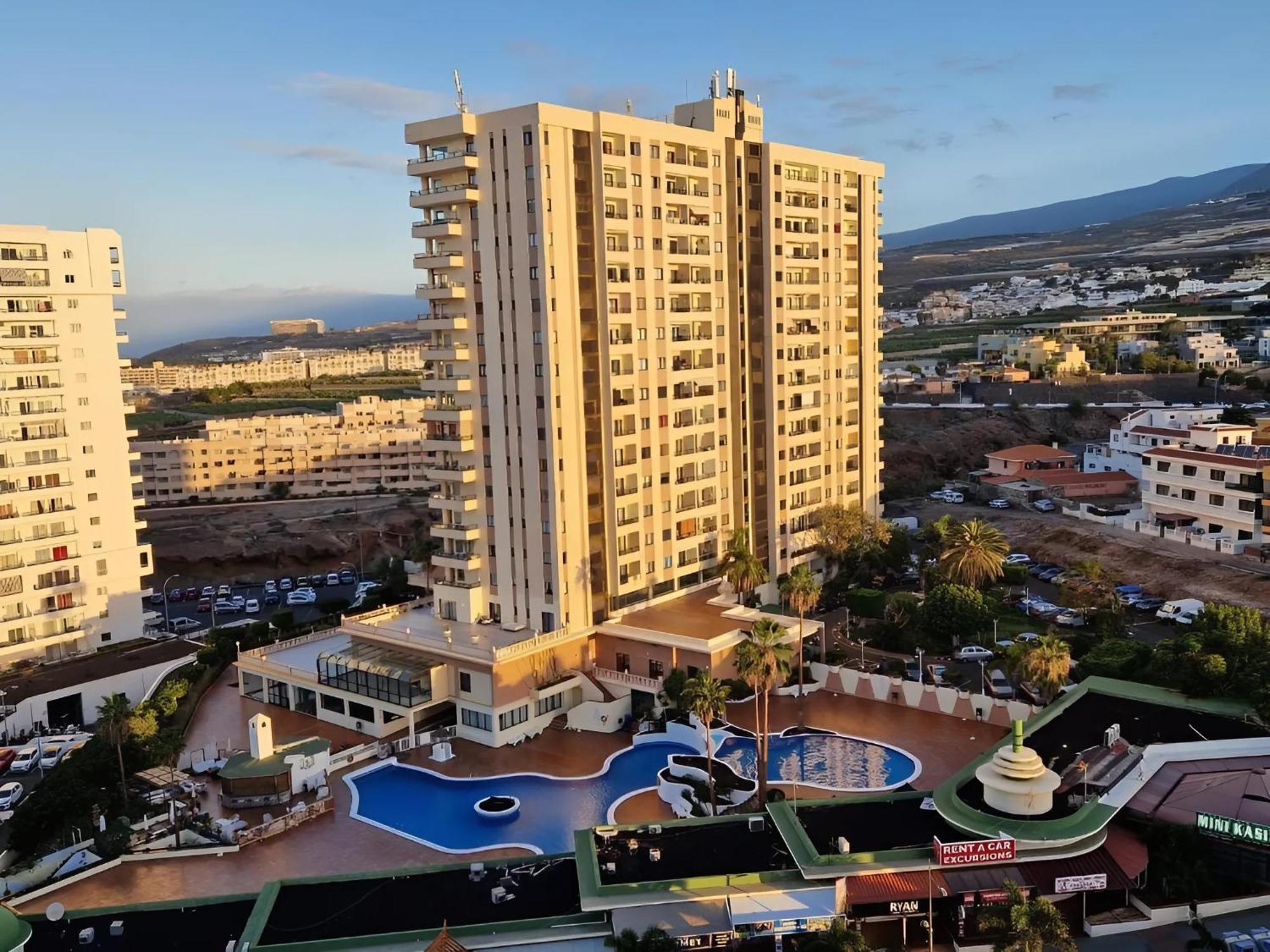 Skyline View Apartment - Free Private Parking Including & Guest Bonus Costa Adeje  Luaran gambar